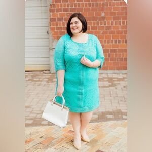 Catherine’s turquoise laced dress sz 0X